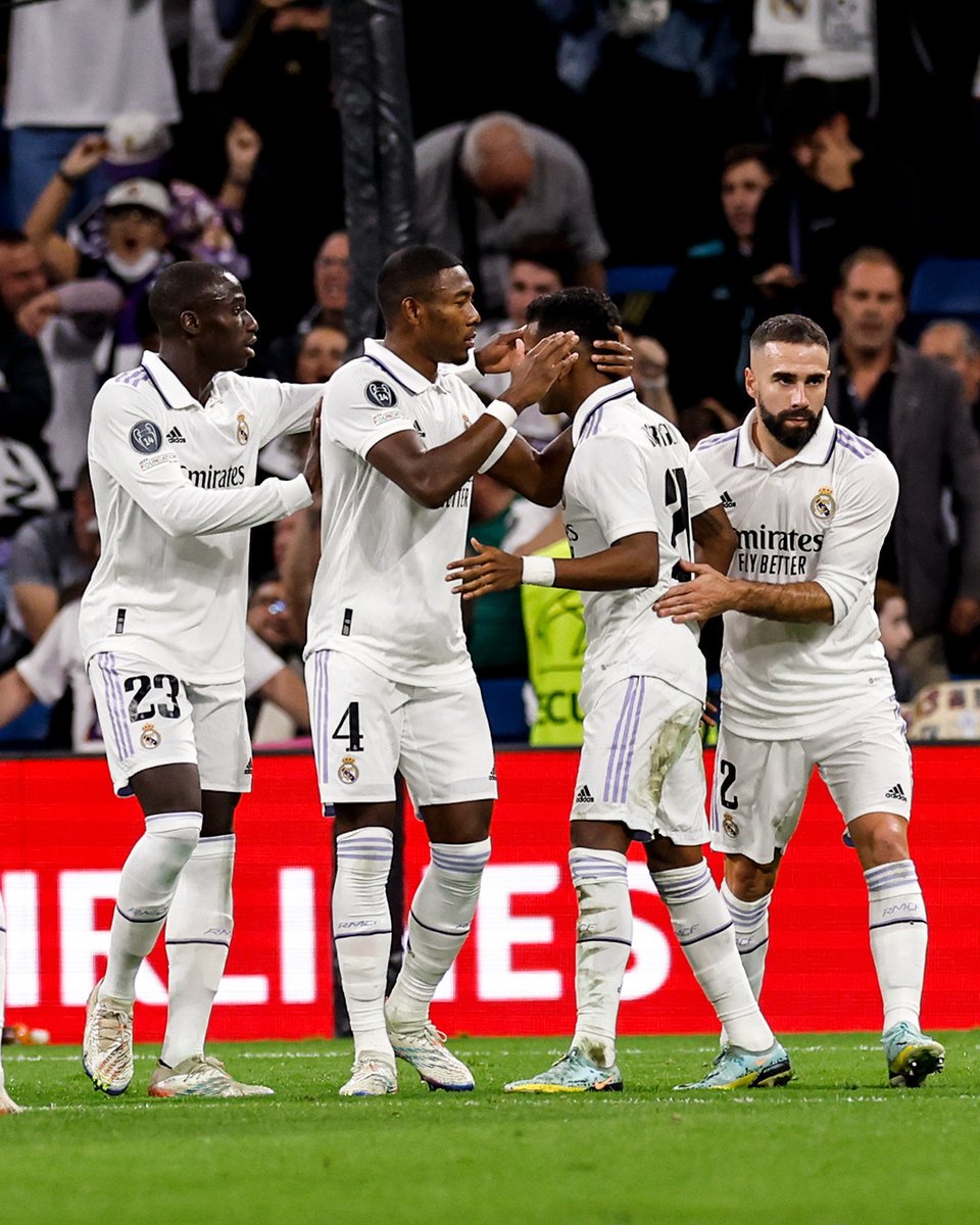 ⏸️ DC: <a href="/realmadrid/">Real Madrid C.F.</a> 2-0 <a href="/CelticFC/">Celtic Football Club</a>
⚽ <a href="/lukamodric10/">Luka Modrić</a> 6' (p.), <a href="/RodrygoGoes/">Rodrygo Goes</a> 21' (p.)
#UCL