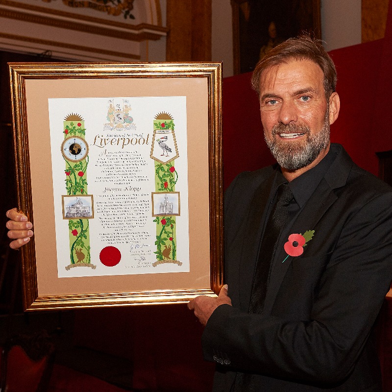 LFC's tweet photo. Jürgen Klopp was tonight officially awarded the Freedom of the City of Liverpool. ⤵