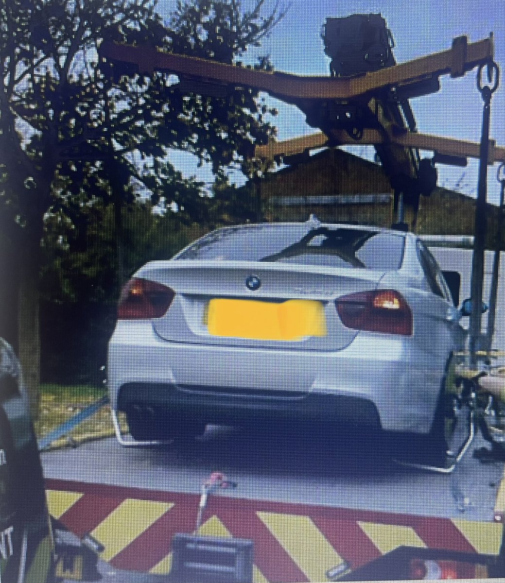 CP_VehiclePound's tweet photo. Officers found Two untaxed vehicles on the same street in @MyBulwell  both vehicles enforced &amp; removed this afternoon @SafeNottm https://t.co/6N1WtkNqkp
