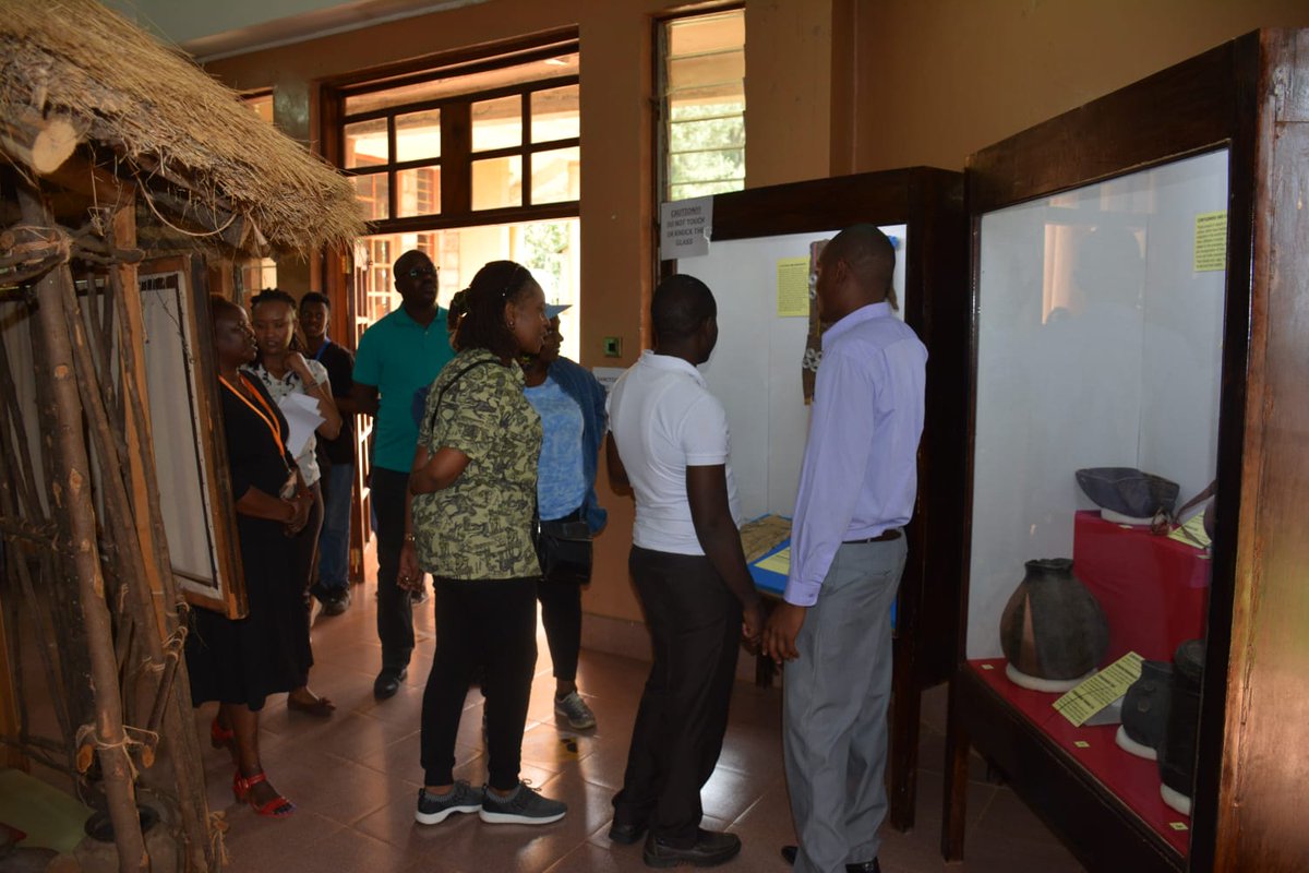 museumsofkenya's tweet photo. Yesterday Kabarnet Museum Hosted Ambassador Ann Wangoi from the Ministry of Foreign affairs -Cultural diplomacy unit to forge ways of Promoting Cultural Diversity in Baringo County.
#culturaldiversity #kabarnetmuseum #nationalmuseumsofkenya #heritage https://t.co/2srvai2EYh