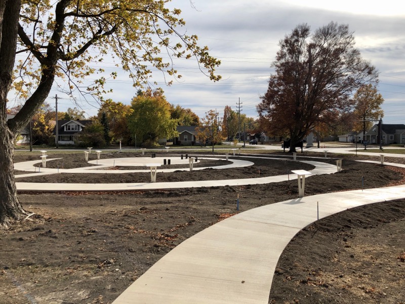 Today, we're thankful for remembering and understanding the history of our city. Read more about the Heekin Park Memory Spiral here: digitalresearch.bsu.edu/munciememorysp…