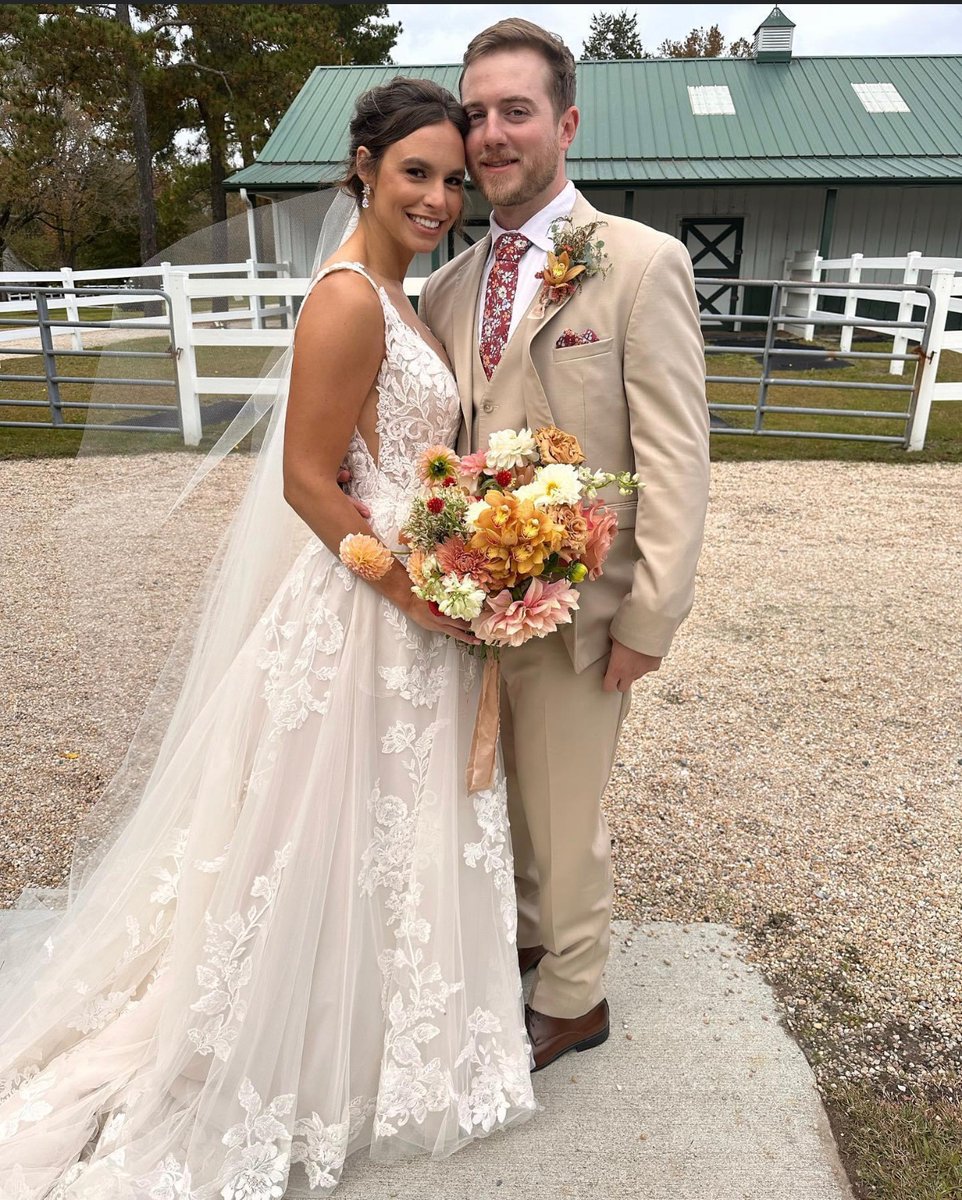 Emily Zurek tweet media