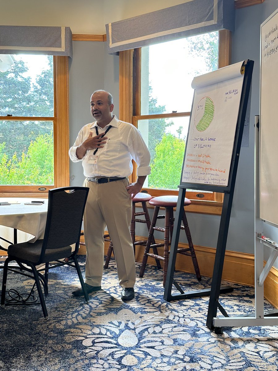 auntmel's tweet photo. Diversity=seat at the table, inclusion=voice at the table, belonging=having your voice be heard. @navinkunde of @Clorox on #inclusion focused #innovation #ILxImpact @InnoLead https://t.co/1M7v5YwALs