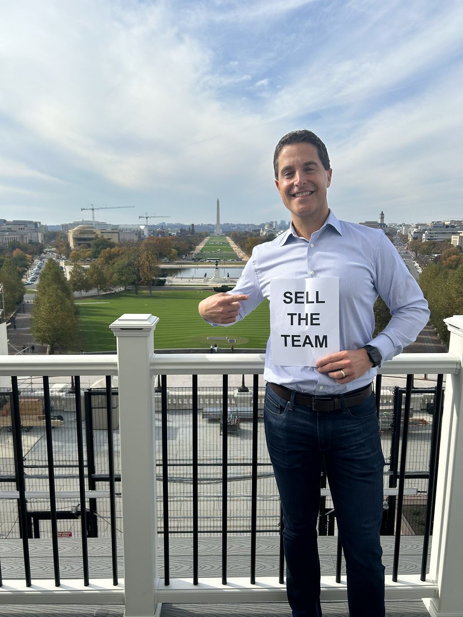 TomManatos tweet picture