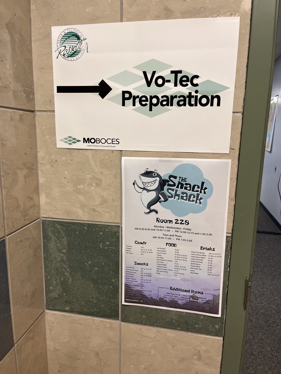 MOBOCES1's tweet photo. #moboces Graphic Design partnered with VTP to help with branding efforts of the Snack Shack, a student-run enterprise that teaches employability skills. They developed a logo that Graphics printed on menus, signs &amp; uniforms. #operationcollaboration #handsonlearning #careerready https://t.co/vsXP0WsaZJ