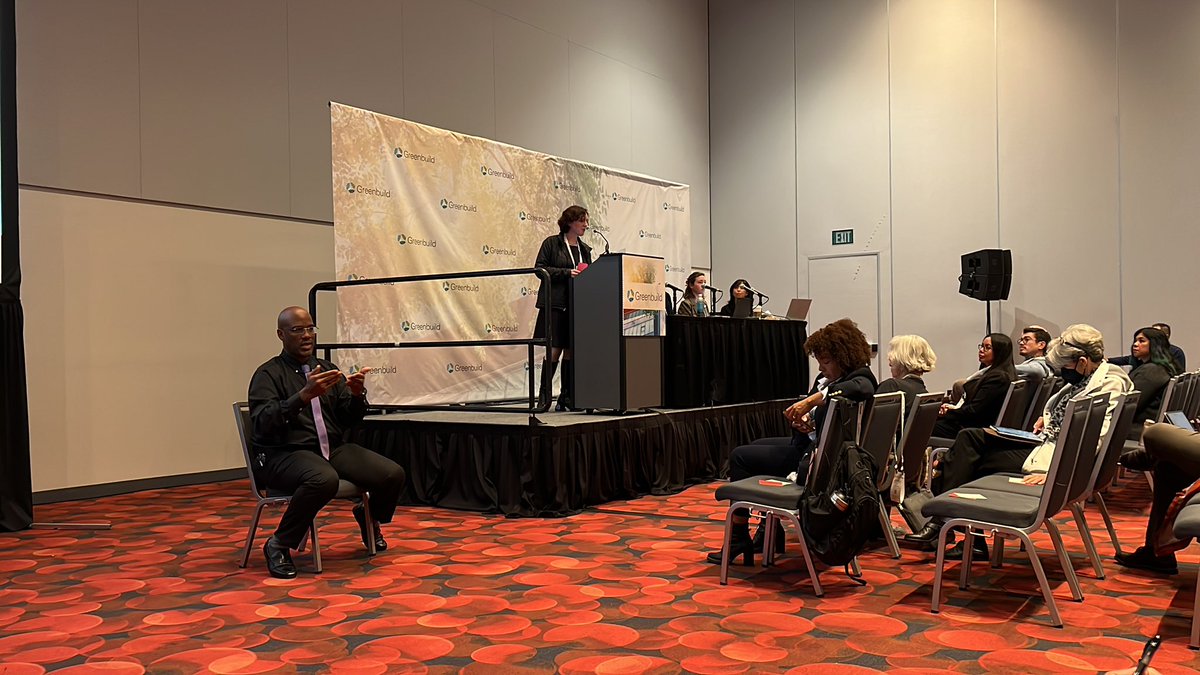 #Greenbuild Embodied Carbon Chites and Ladders: The Ups and Downs of Building with Surplus Products starting now. <a href="/SkanskaUSA/">Skanska USA</a>