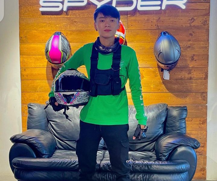 Its_etching1996's tweet photo. Ay uy murag naa nsab koy https://t.co/OtLxAvk6NV Happy Pill? 😂🤭😘♥️🥰😍
#RhicManiego #GrabDriver https://t.co/YmABMmHXM6
