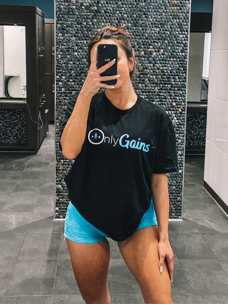 lilwasianbabe's tweet photo. You’re an OnlyGains girl, huh? 💙😜 https://t.co/PTZon7V7SX #fitness #girlswholift https://t.co/UmJGGqeSyt
