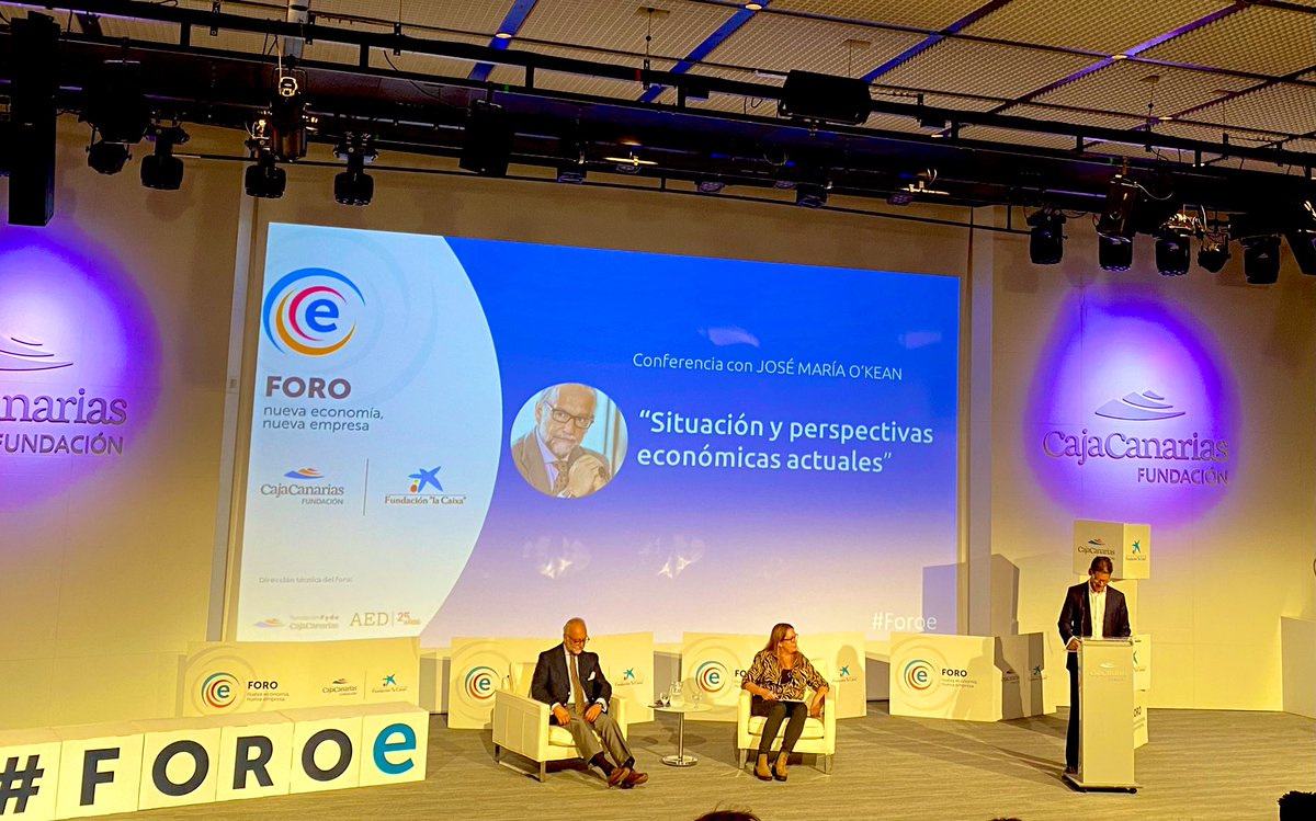 vferbarr's tweet photo. #foroe Escuchando a José María O’Kean sobre el futuro de nuestra economía 

@CajaCanarias 
@FundlaCaixa https://t.co/E2ZZMpWhPw