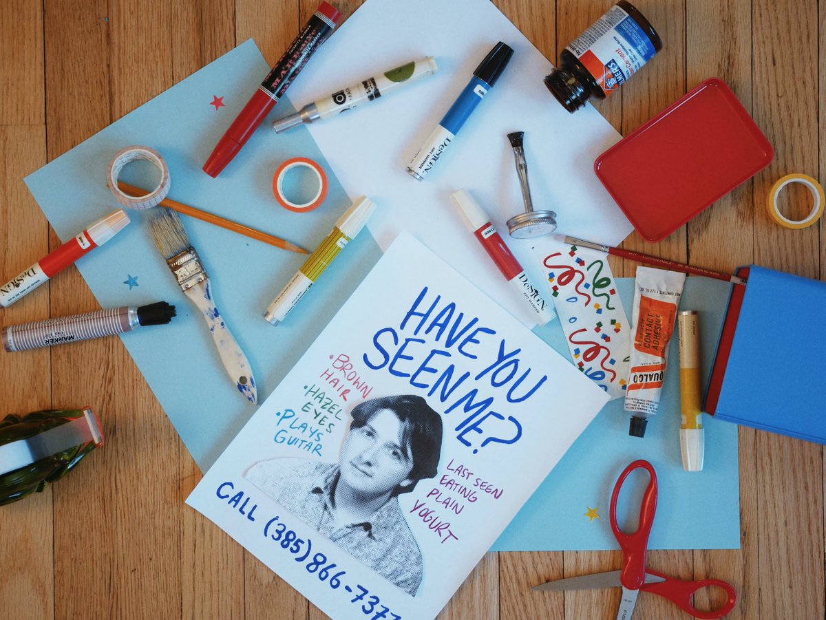 tomperband's tweet image. our debut music vid is out!!!
art direction by @costcomuffinz !

youtu.be/2fzS8T5zerM