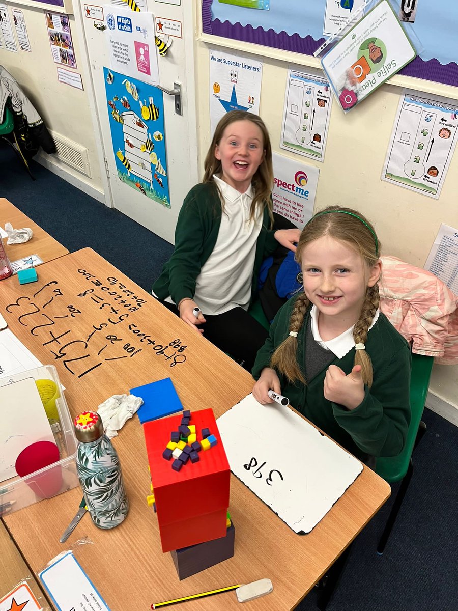 StWinnings's tweet image. Mrs McAllister’s class have been using concrete materials to support their conceptual understanding of partitioning. #Numeracyframework #mathsisfun #deskwriting @NAC_Education @NAC_PLA @AliAllan_PLL