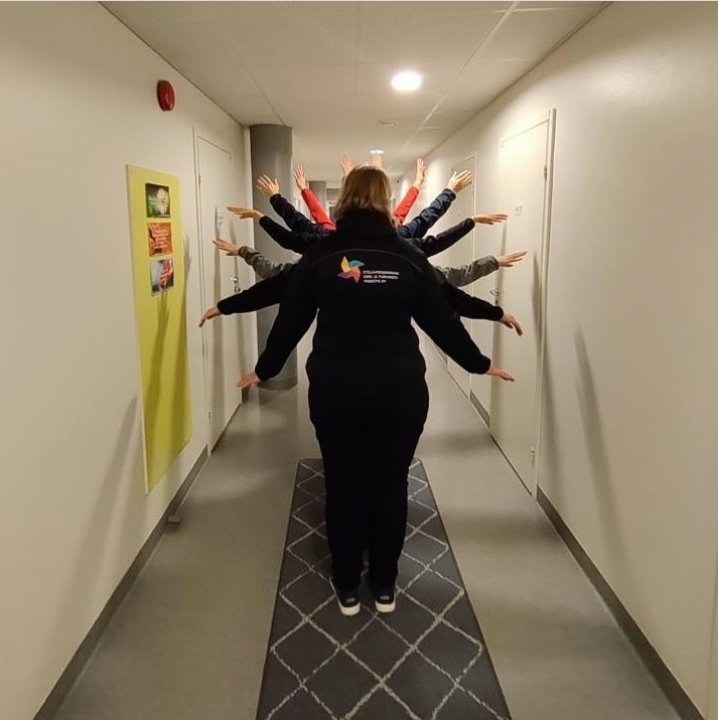 #Lastensuojelu'n #systeeminen tiimi aamulla, iltapäivällä vierailemassa #ikäkeskus Turvakodilla monialainen työ on tärkeää tärkeämpää. Asiakkaan turvallisen arjen varmistamiseen tarvitaan sosiaali ja terveyspalvelujen kokonaisuutta ja verkostotyötä. Kiitos, kun olette 
#turvakoti