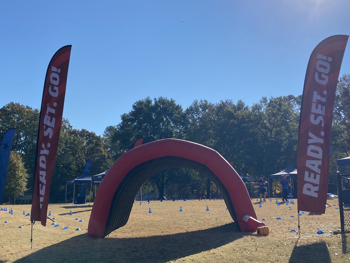 dempseyskids's tweet photo. FUN RUN ‘22!!! So much fun! #oesrams https://t.co/SBPiHL3hAV