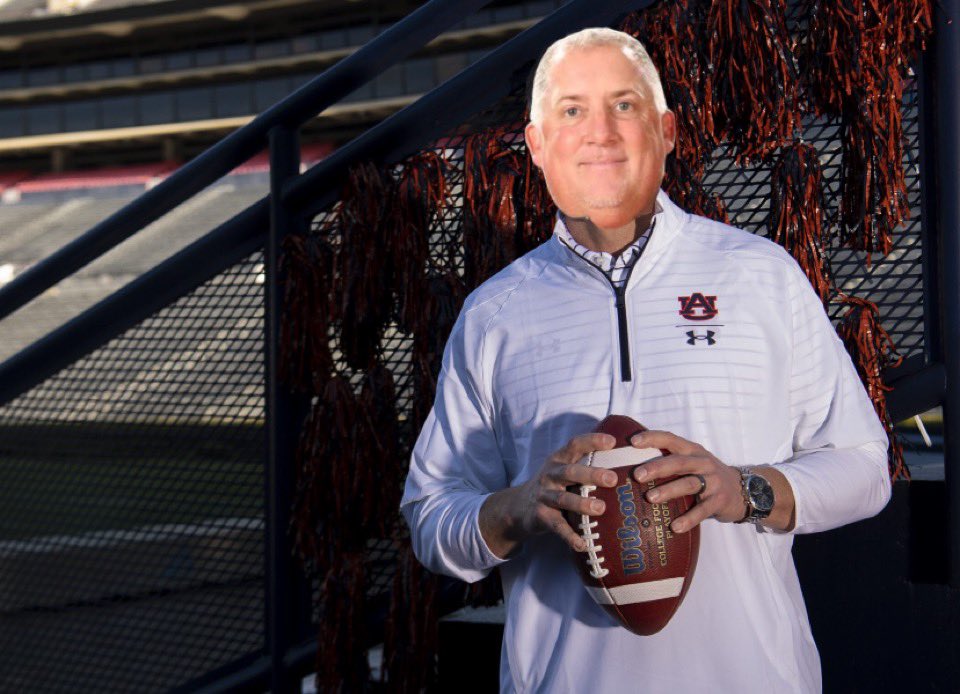 Per sources: Coach Smith is the leading candidate to be the new head football coach at Auburn 

#TeamSmith
#SmithWouldBeatBama