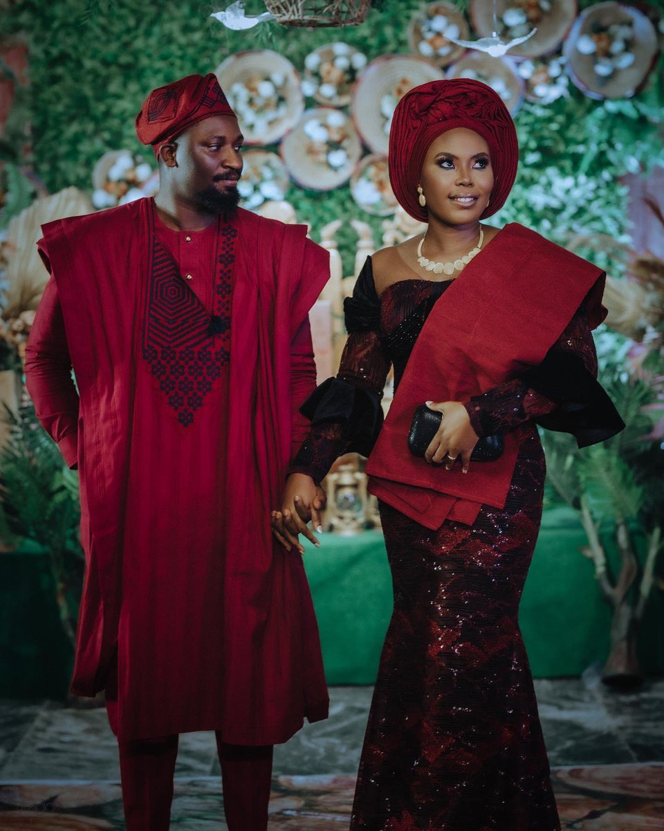Grinqo_rie's tweet photo. teach me how to love โ ๐๐ค
.
.
.
@bellanaijaweddings @brides
#bellanaijaweddings #weddingforward #explore #explorepage #traditionalwedding #nigerianwedding #twitterweddings #igboamaka #igboweddings #twitter https://t.co/14XNKVrXWS