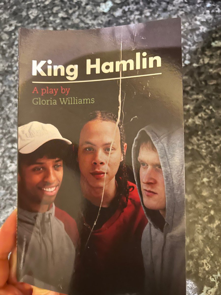 Step inside &amp; Share our awesome set. Take a pic in front of the graffiti wall before or after the show! Snap, tweet &amp; tag us #kinghamlin 
You could win the playtext <a href="/Wordville/">Wordville</a> by <a href="/osilua/">Gloria Williams - Award winning Playwright</a> Directed <a href="/LaraGenovese/">Lara Genovese</a> <a href="/ParkTheatre/">Park Theatre</a>
Ends Nov 12th! Tickets: 
parktheatre.co.uk/whats-on/king-…