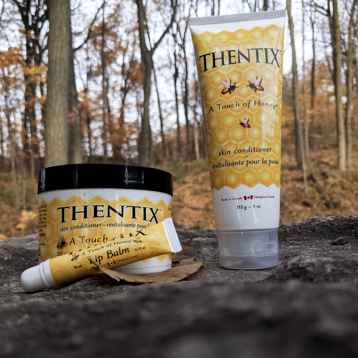 thentixskin's tweet photo. Sensitive skin can make things complicated for you especially when it comes to skincare.😭

It doesn't have to though, when you use a product that is simple and is formulated for sensitive skin it can make all the difference. 

#sensitiveskin #thentix https://t.co/LKRgIuHMQm