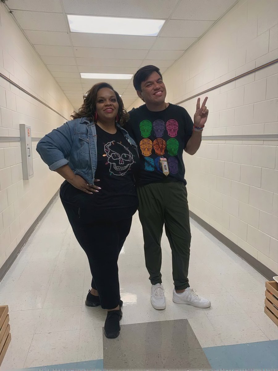 CerrissaB's tweet photo. Mr. Tovar and I sporting our skull shirt as we celebrate Dia de Los Muertos @RodriguezElem https://t.co/Asj0pUHB9t