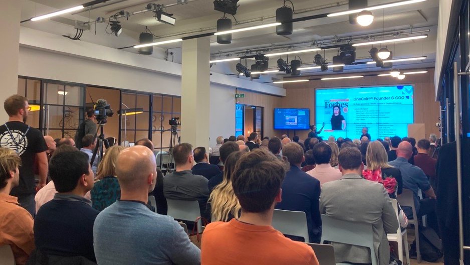 GBGplc's tweet photo. “You trust the person. Dr Ruja was from Oxford - who would lie from Oxford!?” - @JamieJBartlett on trust and how #TheMissingCryptoQueen was initially so successful at our #GBGcryptoLIVE event @ThinkRiseGlobal in London #HomeOfFinTech #Buildtrust https://t.co/M18PYoB1w2