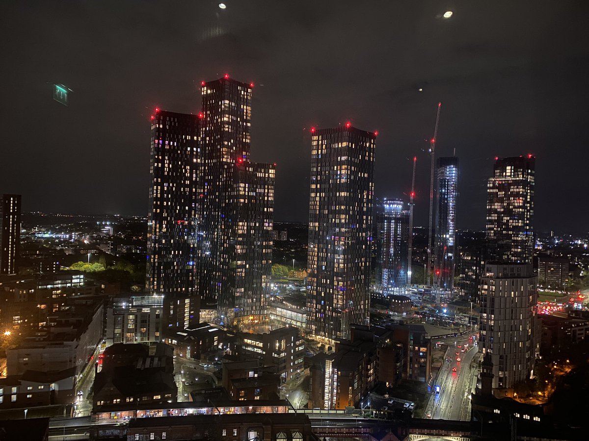 Trust <a href="/TGLPEARSON/">Thomas Pearson</a> to host an event at a building with some of the best views in Manchester. #class Thanks for the fun evening <a href="/jmwsolicitors/">JMW Solicitors</a>!