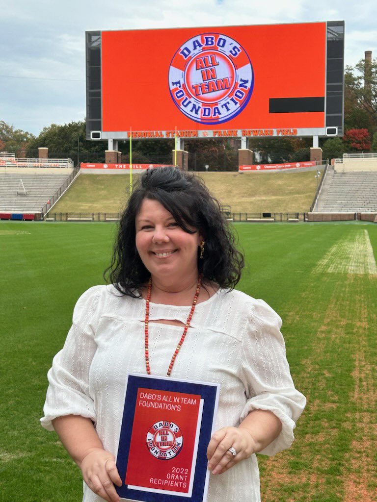 Leslie M. Stover Middle School tweet media