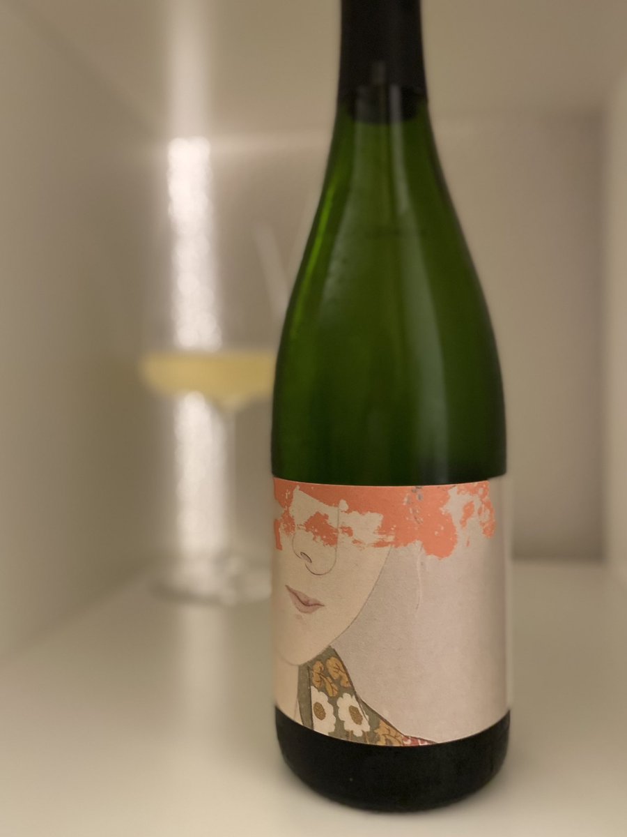 Marlene del Olmo ૐ (@marlene_delolmo) on Twitter photo . <a href="/aubertetmathieu/">Aubert & Mathieu</a> is the adventure of 2 friends who have the credo of moving the lines.Sustainable &original,their cuvées come from the best terroirs of Languedoc-Roussillon:Baburu Brut
Crémant de #Limoux
Notes of bergamot, green apple,lemon zest underscored by a chalky tone . <a href="/aubertetmathieu/">Aubert & Mathieu</a> is the adventure of 2 friends who have the credo of moving the lines.Sustainable &original,their cuvées come from the best terroirs of Languedoc-Roussillon:Baburu Brut
Crémant de #Limoux
Notes of bergamot, green apple,lemon zest underscored by a chalky tone