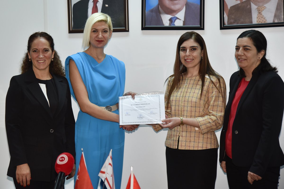 Sağlık Bakanlığı tarafından düzenlenen ilkyardım kurslarına katılanlara sertifikaları verildi