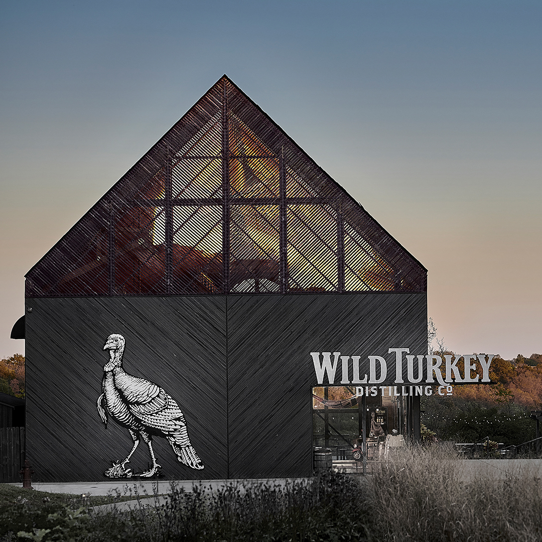 destinationdist's tweet photo. It takes guts to break traditions 🥃 . Learn how @WildTurkey did just that! #WildTurkeyBourbon https://t.co/QrxNaGEK4x https://t.co/5IEDXIQOAB