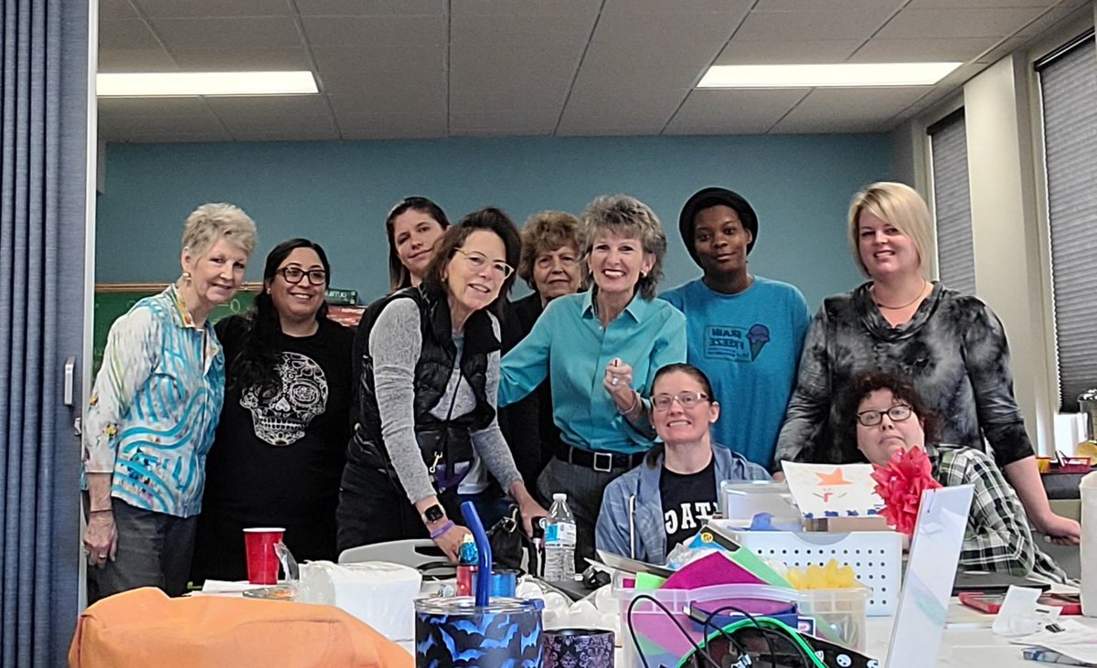 PattiFo061802's tweet image. LAYING HOLD OF THE MOMENTS w/BIND-FW ( Brain Injury Network of Fort Worth)...#Persevere #RequestHelp #Endure #LearnintheToughTimes #CopingwithTraumaticBrainInjury #HopefortheJourney #BINFW #BrainInjuryNetworkFtWorth #HopeAfterBrainInjury