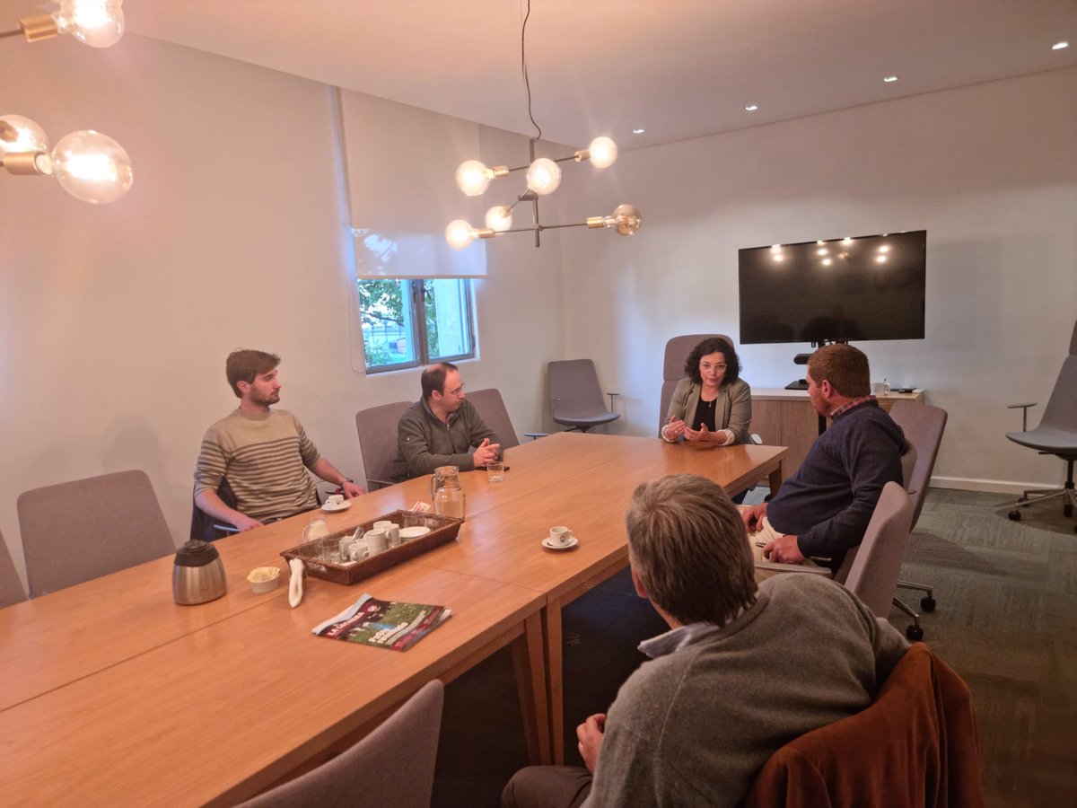 En la tarde de ayer, se firmó un convenio de cooperación con la UCU (Universidad Católica del Uruguay), para el desarrollo de los estudiantes y de nuestros productores.

-Oportunidades para cosechar resultados-