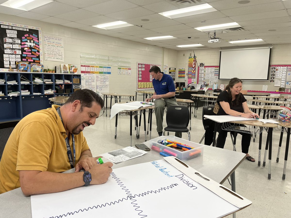 MissVaughn98's tweet photo. Team work makes the DREAM WORK ✨ Fourth grade team is collaborating to make anchor charts, to assist our students in upcoming lessons/units. I am lucky to help lead a team that is so dedicated to our kiddos success🎉 https://t.co/jAq4yT9lAx