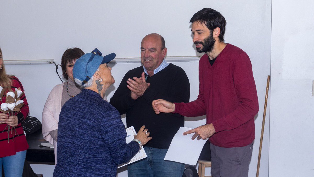 EcomayaProyecto's tweet photo. Gran cierre y entrega de certificados del curso"Gestión de Emprendimientos de Producción de Indumentaria” que se desarrolló en el Centro Cultural Santa Clara -Partido de Mar Chiquita- y fue todo un éxito!
Financiado por @UEenArgentina 

@fue_uji 
@EuroFUE_UJI 
@redproter https://t.co/zM849Iv2Pe