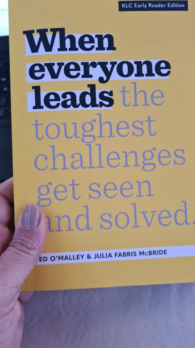Look, the book! Thanks for shouting us out <a href="/NataliaWeisz/">Natalia Weisz</a>! 

"Thank you, Ed O'Malley and Julia Fabris McBride, for writing a book that is so deep and straightforward at the same time."
#ComingJanuary31 #WhenEveryoneLeads