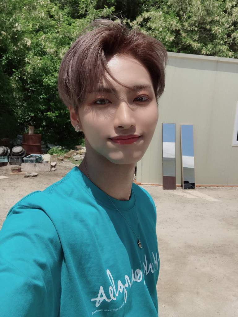 SeonghwaPack's tweet photo. https://t.co/sWftPB1Fdc