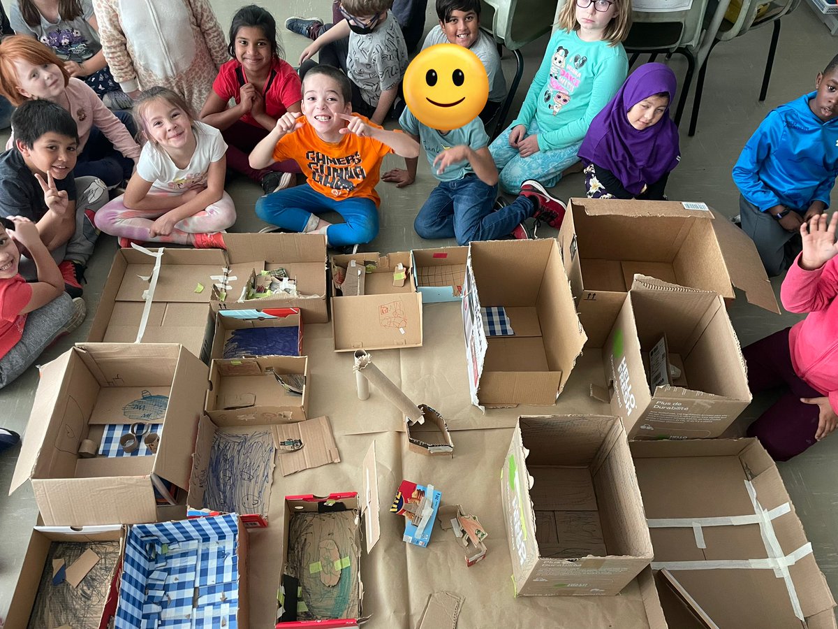 MsDouglas_HRCE's tweet photo. Cardboard Challenge Day was a success! We have been discussing what makes our community beautiful and our school was at the top of our list. Here is our awesome school (revamped… with dragons, swimming pools and a playground inside)! https://t.co/vAiRmVIFFa