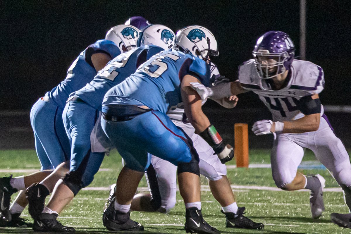 Eau Claire Memorial Football tweet media