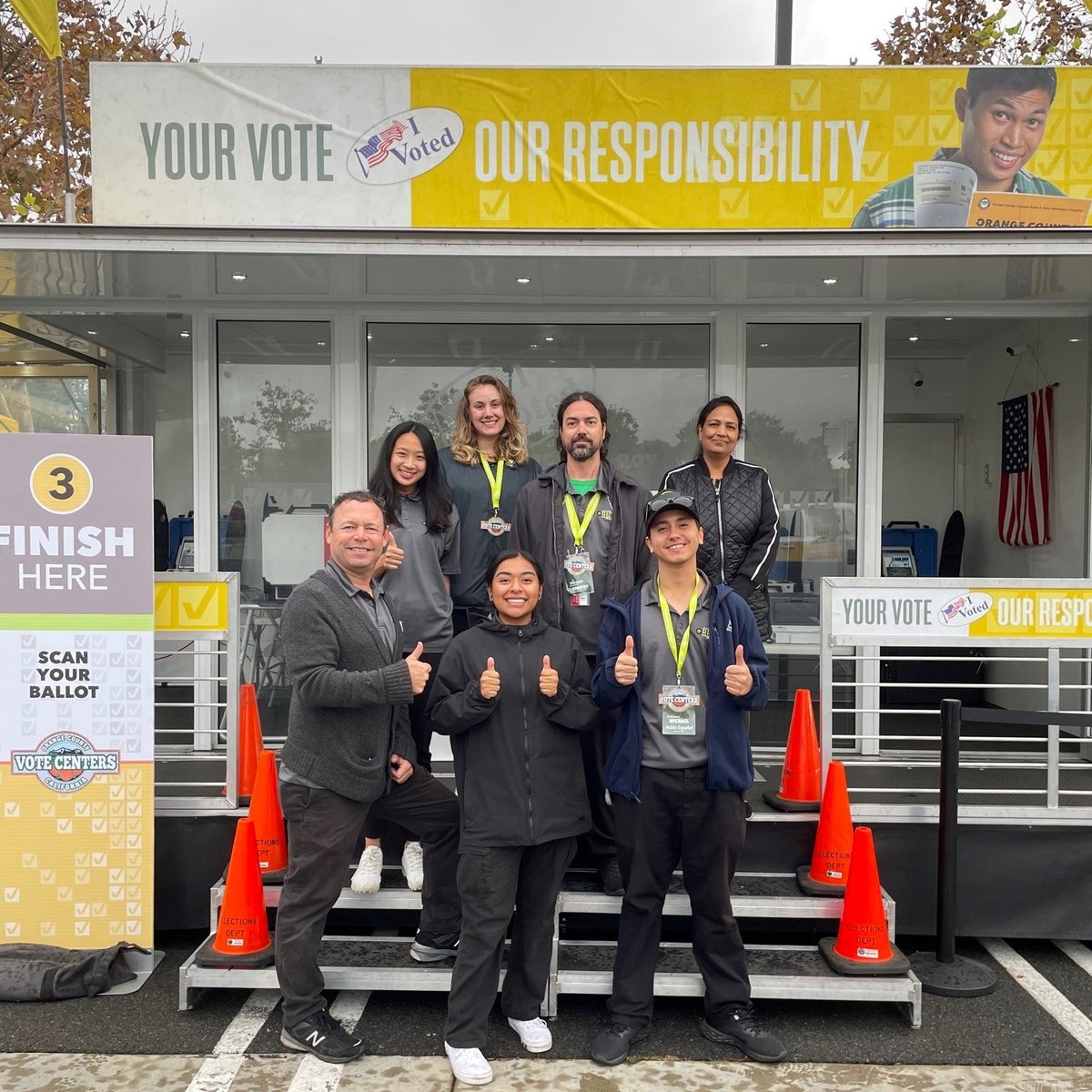 OCRegistrar's tweet photo. Come visit us at today's pop-up voting location in the parking lot of Lakeview Senior Center between 8 a.m. and 5 p.m.! For the full list of locations and hours, please visit https://t.co/2XcQDp1QmE ✅ @OCGovCA
#OCVote #OrangeCounty #VotingOptions #VoteEasyVoteSecure https://t.co/FlG4Fihs9f