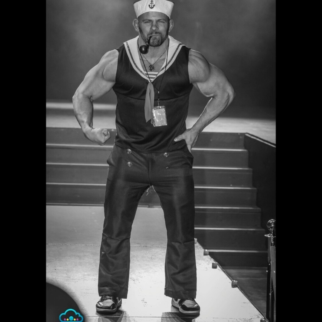 SFi8593913's tweet photo. Frank "Rocky" Fiegel was the inspiration for the character #Popeye. Born in Chester, Illinois, Fiegel had a prominent chin, sinewy physique, and a propensity and agile skill for fist-fighting. E. C. Segar used him as the model for Popeye's character desi… https://t.co/Gt8LQKAoBX https://t.co/1m7c54FRot