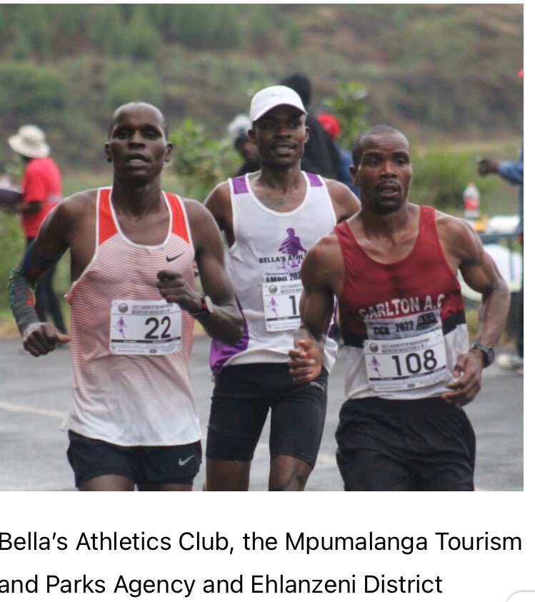 MambaMentalitie's tweet photo. Face every phase of life.

#OneMoMarathon 
#pumasouthafrica
#marathontraining
#RunningWithTumiSole
#beatyesterday

#pumarunning
#Igweeee

📸 Mp News. https://t.co/XlwFulxe8h