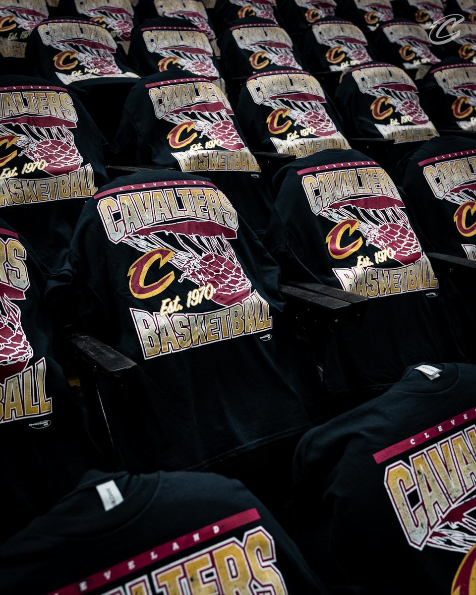 cavs's tweet photo. Be early. Be loud.
Be ready to #BlackoutRMFH. https://t.co/2AOT1g3XyG