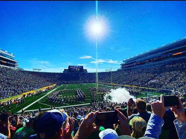 visitsouthbend's tweet photo. October around The Bend in four photos.🍂🏈
#OnlyinTheBend https://t.co/ivHKXXelUz
