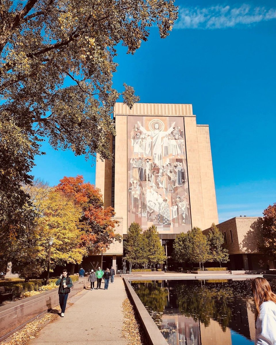 visitsouthbend's tweet photo. October around The Bend in four photos.🍂🏈
#OnlyinTheBend https://t.co/ivHKXXelUz