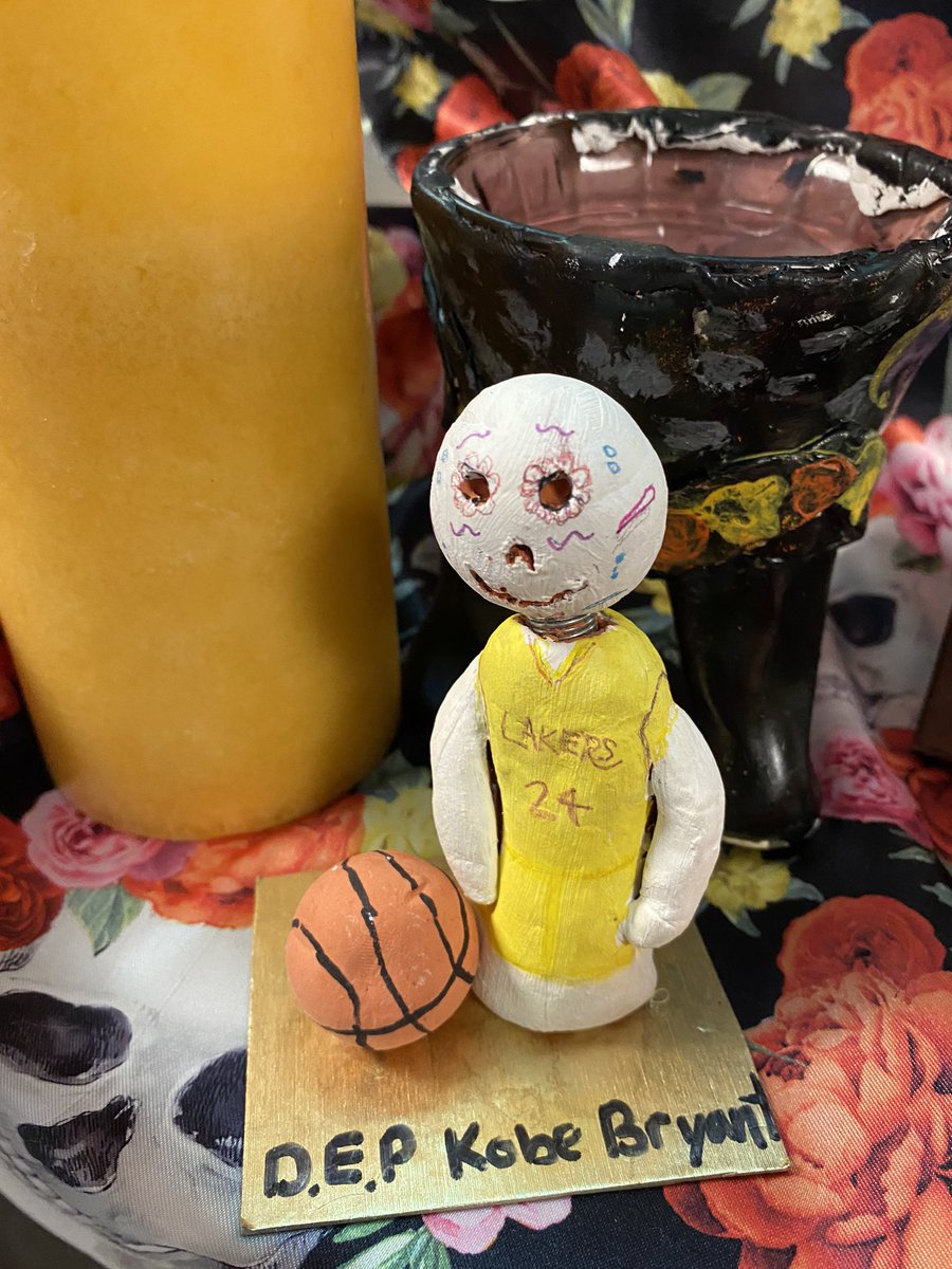 Lamphere Spanish tweet media