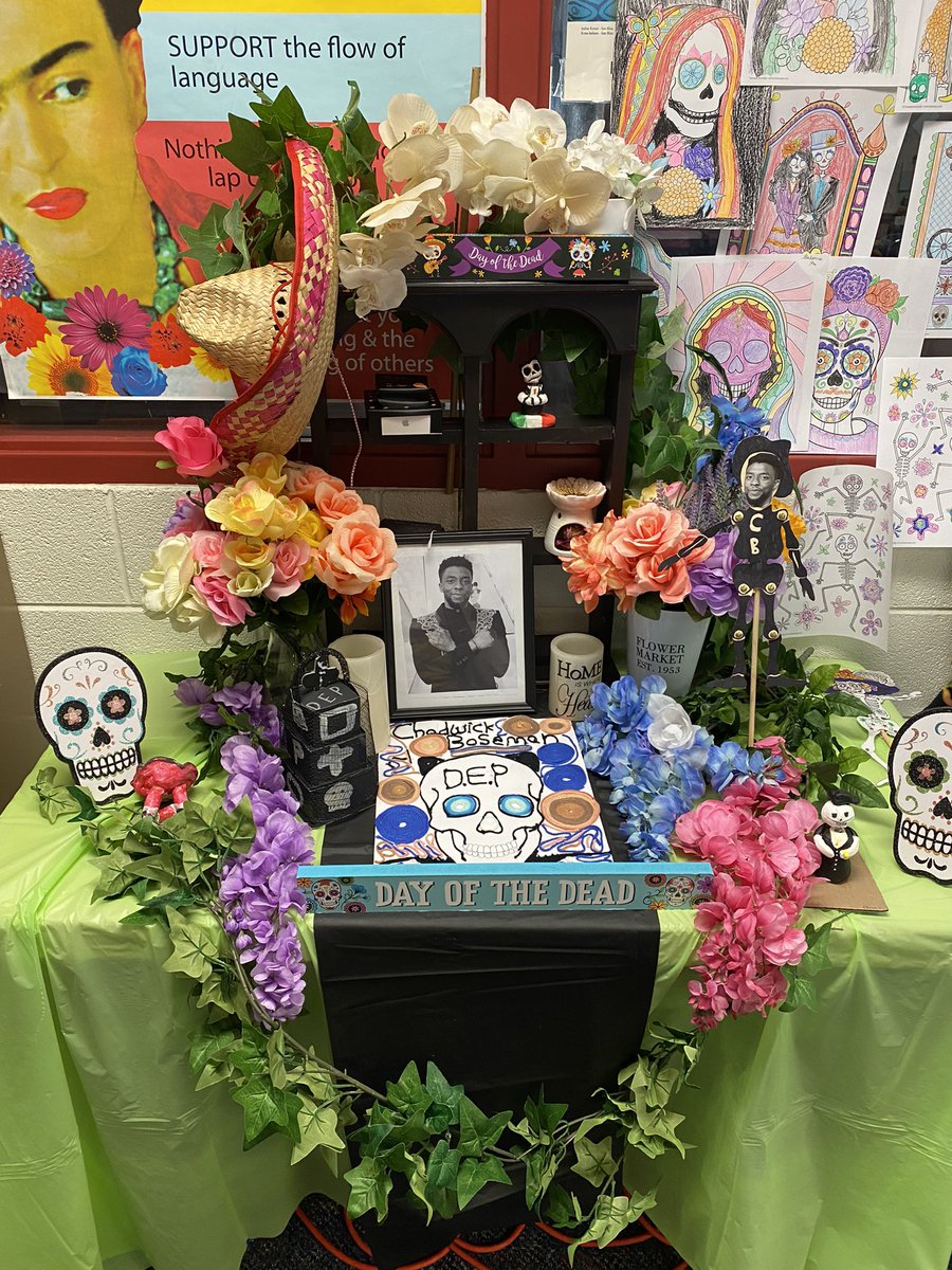 Lamphere Spanish tweet media