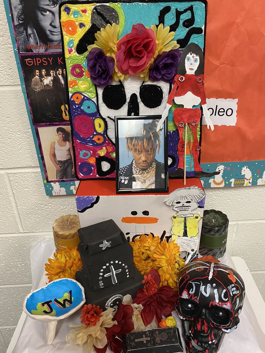 Lamphere Spanish tweet media