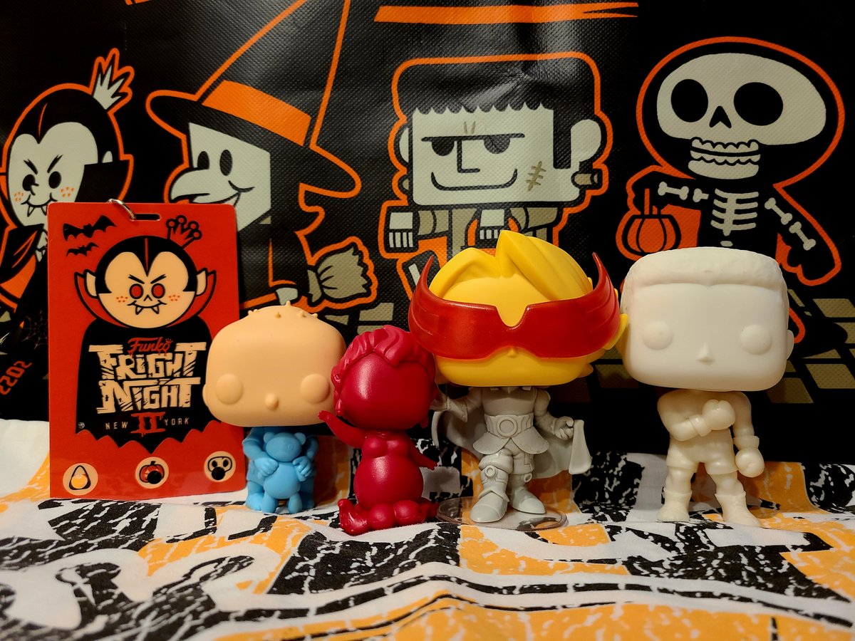 Check out the amazing protos I received at #NYCC and during #FunkoFrightNight. I love the mix of different fandoms. 💙 What's your favorite? 
#BlessedAndGrateful #FunkoFamily