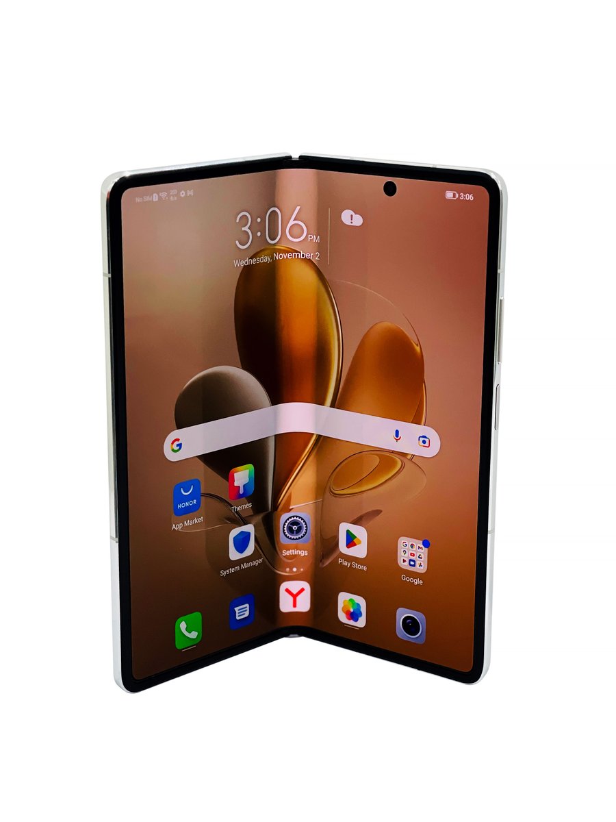 Mhadaidi's tweet photo. ماذا يمكن أن تقدم #HONOR في الإصدار التالي من الهاتف القابل للطي #HONORMagicV

https://t.co/hX6WBf6vUh https://t.co/LcrqAPGqVl