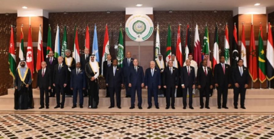 AlgeriaUNOG's tweet photo. الدورة الـ 31 لمجلس الجامعة العربية على مستوى القمة ناجحة بكل المقاييس و قفزة نوعية للعمل العربى المشترك
🔴 إعــــــلان الجـــــزائـــــــر 🔴         
🔗 https://t.co/v9adrS6DNI https://t.co/8Y18ijgWCq