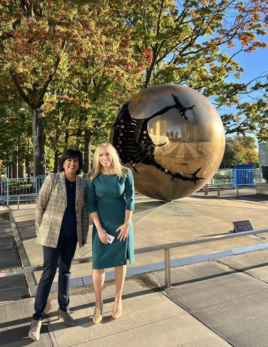 krwazzy's tweet photo. I had such a great day speaking at @IdeagenGlobal Goals Summit at @UnitedNationss_ sharing ideas and progress being made toward the #sdgs2030. #esg #sustainability #sdgs2030 #climateaction #diversity #povertyalleviation #leadership #purposecapital #valuesaligned #sdg17 https://t.co/dXZ1SDH9Js