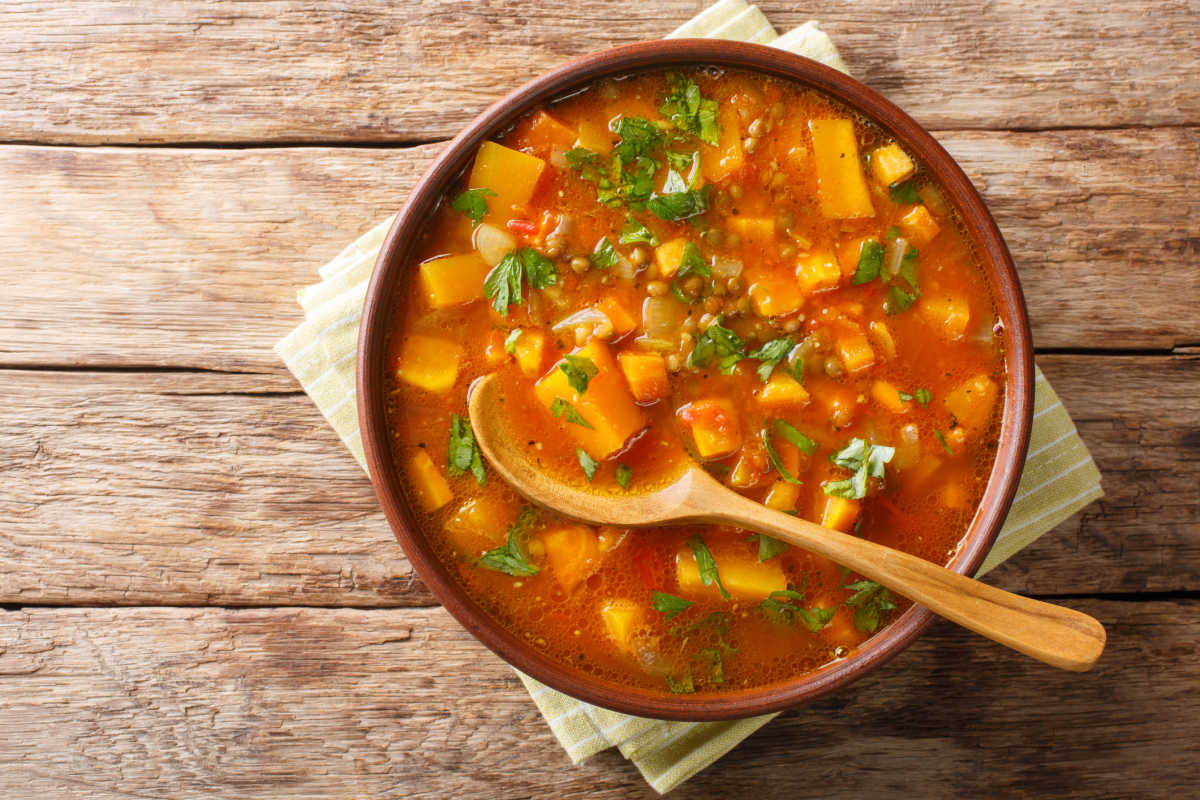 LUCENutrition's tweet photo. We are celebrating #NativeAmericanHeritageMonth at @LUBlueTigers, @LU_CollegeofAg, and #LUCEN! Today we are sharing a favorite of this summer's Garden &amp; Grow class. Three Sisters Soup. https://t.co/dKt6c4zUwf https://t.co/aUAm19qps3